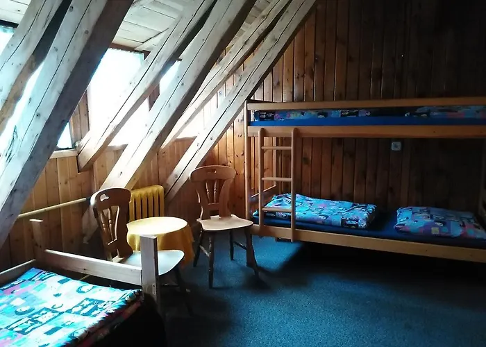 Hostel Gorska Chata Ostoja *